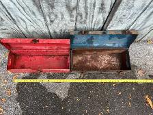 Two Vintage Metal Toolboxes ! - Photo 5