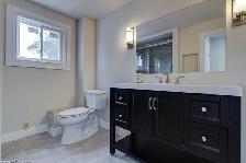 Beautiful Renovated 3-Bedroom House for Rent – Hamilton - Photo 3