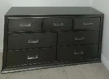 ~Beautiful Grey Dresser with 7 drawers- Great Condition~ - Photo 4