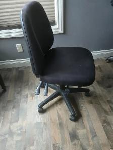 Office Chairs - Photo 2