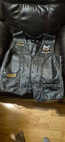 Black leather vest - Photo 3