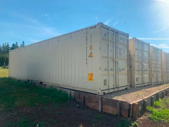 40ft Sea Can Storage Container for Rent - Airdrie