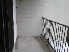 BEAUTIFUL 1 BEDROOM APARTMENT AVAILABLE - Photo 11