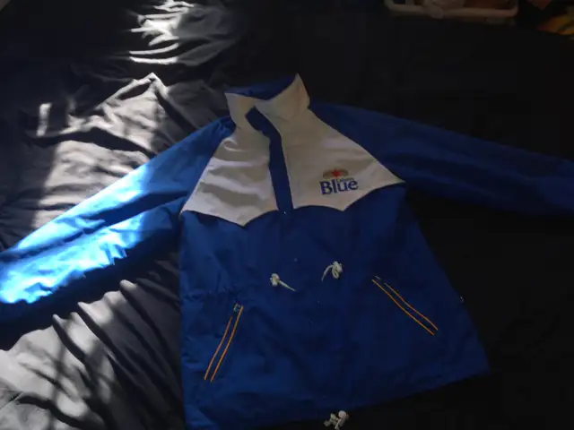 Labatts blue winter parka
