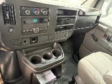 2011 Chevrolet Express 16, CUBE VAN 'W/ POWER LIFT' 3500 - Photo 10