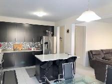 1 or 2 rooms Available in a detached house - Photo 2