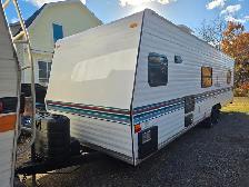 1995 Fleetwood Mallard 30 Foot Travel Trailer - Photo 4