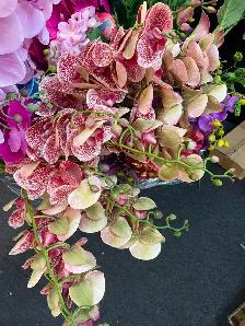 Brand New Artificial flowers and Plants Special from $1 to $299 - Photo 7