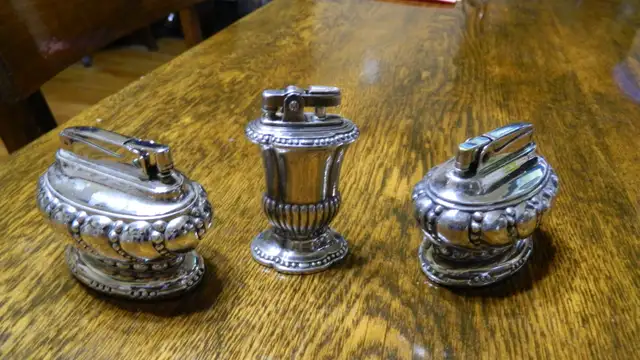 (3) Briquet Chromé a essence Ronson 1940-1950