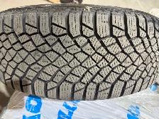 18" Continental Winter Tires on Black mags for BMW X3 - Photo 2
