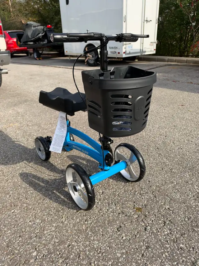 KNEE WALKER RENTALS FAST SAME OR NEXT DAY SERVICE