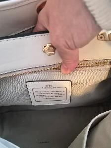 Sac Coach blanc cassé / Coach Off-White Handbag - Photo 3