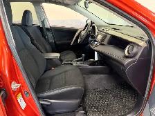 2015 Toyota RAV 4 XLE / Local / Strong Service - Photo 6