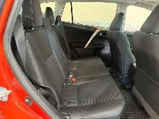 2015 Toyota RAV 4 XLE / Local / Strong Service - Photo 10