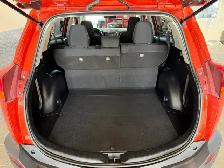 2015 Toyota RAV 4 XLE / Local / Strong Service - Photo 11