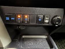 2015 Toyota RAV 4 XLE / Local / Strong Service - Photo 15