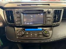 2015 Toyota RAV 4 XLE / Local / Strong Service - Photo 16