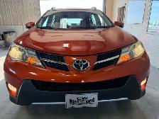 2015 Toyota RAV 4 XLE / Local / Strong Service - Photo 23