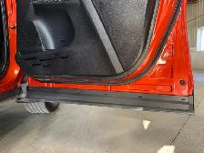 2015 Toyota RAV 4 XLE / Local / Strong Service - Photo 26