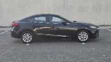 2018 Mazda MAZDA3 GS, - Photo 2