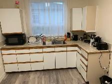 Furnished Room - Photo 5