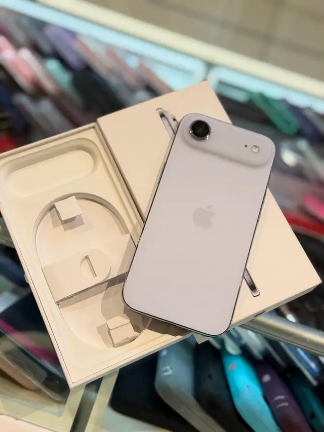 iPhone 17 Air – 256GB | 95% Battery | Unlocked