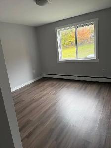 painter and drywall repair - Photo 4