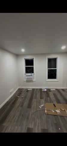 Two bedroom apartment for rent with beautiful backyard/Parking - Photo 2