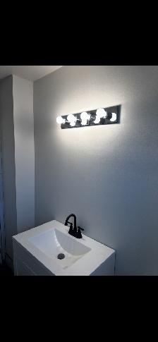 Two bedroom apartment for rent with beautiful backyard/Parking - Photo 7