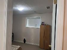 basement room for rent - Photo 2