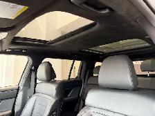 2025 Hyundai SANTA FE ULTIMATE CALLIGRAPHY | 2.5L | 6 PASS | ONE - Photo 24