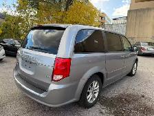 2016 Dodge Grand Caravan SXT - Photo 6