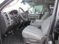 2017 Ram 1500 5.7L V8 4WD Quad Cab 140.5' SLT - Photo 13