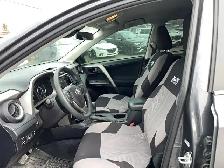 2018 Toyota RAV4 LE - Photo 9