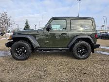 2023 Jeep Wrangler Willys - Photo 3
