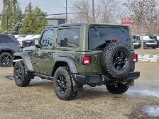 2023 Jeep Wrangler Willys - Photo 4