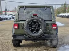 2023 Jeep Wrangler Willys - Photo 5