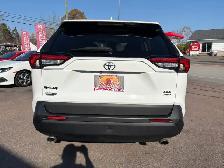 2021 Toyota RAV4 XLE XLE AWD - Photo 5