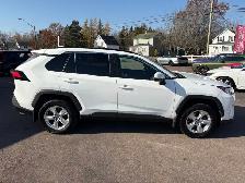 2021 Toyota RAV4 XLE XLE AWD - Photo 7