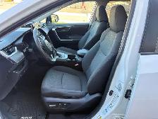 2021 Toyota RAV4 XLE XLE AWD - Photo 12