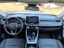 2021 Toyota RAV4 XLE XLE AWD - Photo 13