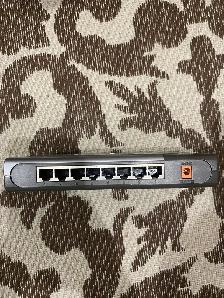 DLINK Network Switch (DGS-1008D) - Photo 2