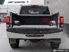 2016 Ram 3500 Laramie 4WD Crew Cab 6.4 Ft Box Laramie - Photo 7