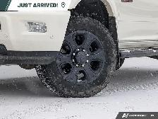 2016 Ram 3500 Laramie 4WD Crew Cab 6.4 Ft Box Laramie - Photo 11