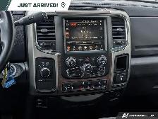 2016 Ram 3500 Laramie 4WD Crew Cab 6.4 Ft Box Laramie - Photo 19
