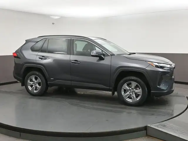 2024 Toyota RAV4 Hybrid XLE Power Sunroof | 37,631 km | 902-464-