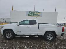 2015 Chevrolet Colorado - Photo 2