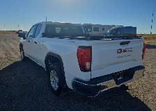 2023 GMC Sierra 1500 - Photo 3