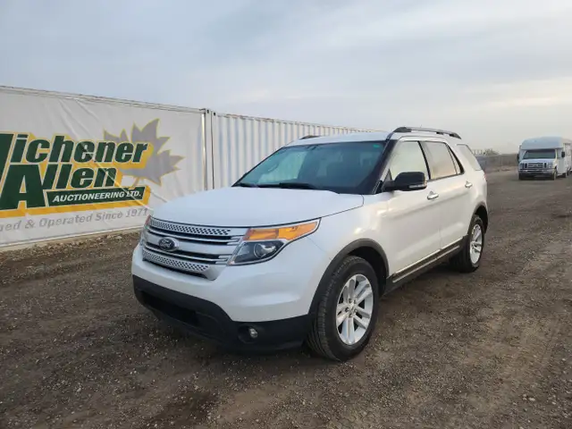 2015 Ford Explorer