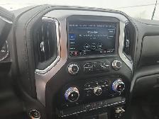 2022 GMC Sierra 3500HD - Photo 11